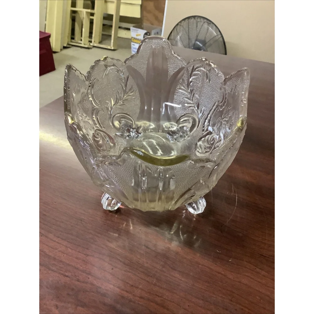 Jeannette good used
